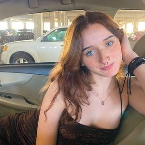 Meet your Posher, Leandra